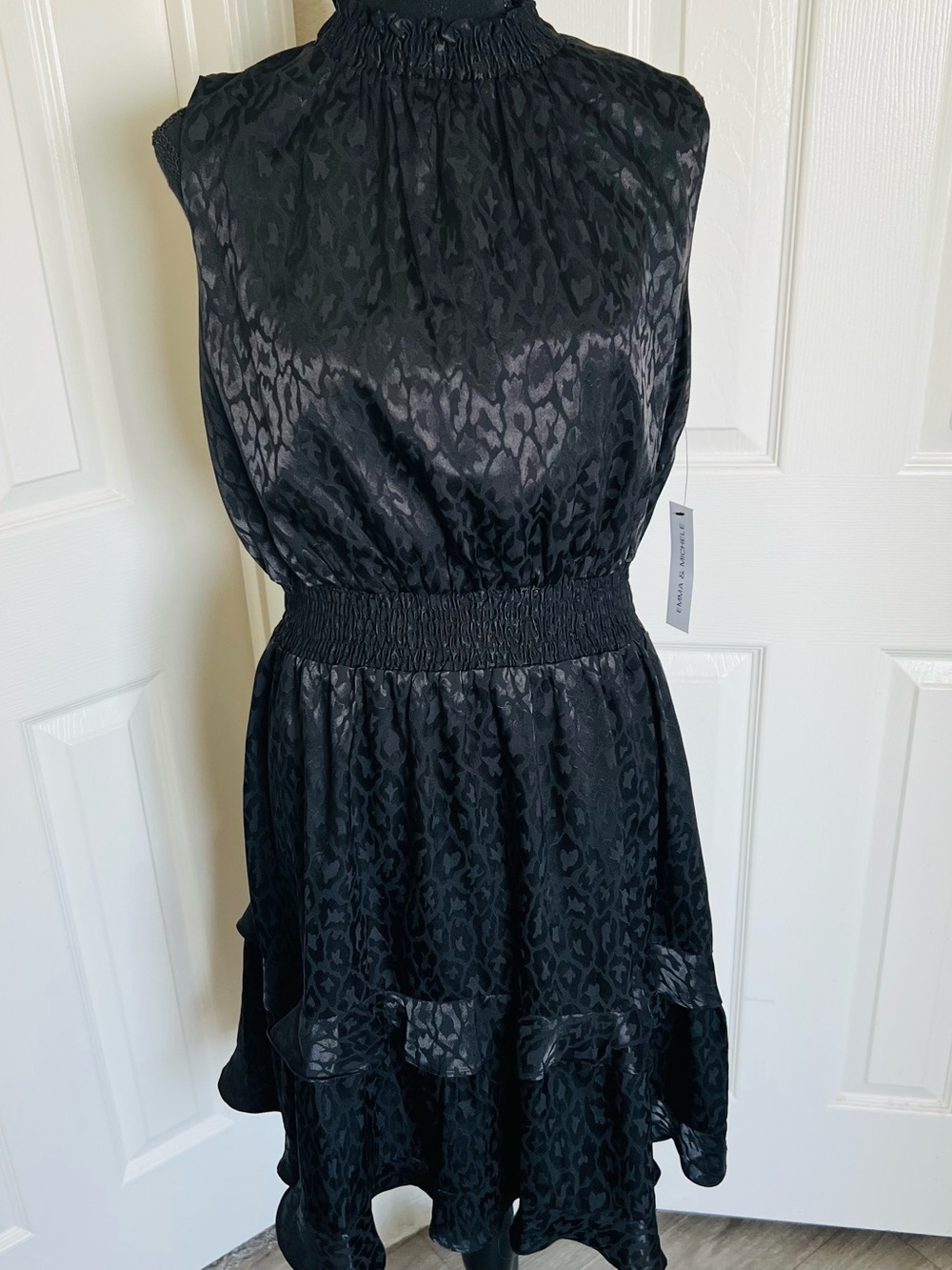 🐆New! Emma & Michele Black Leopard Print Mock Neck Smocked Waist Dress Sz Large